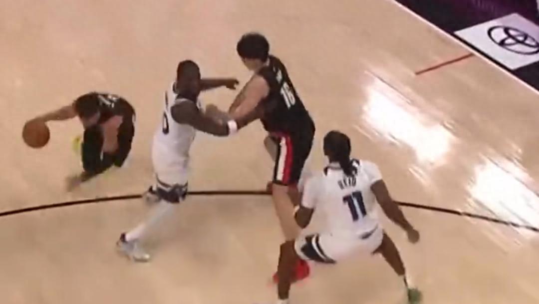 杨瀚森这项数据，高居NBA第三！中国男篮的缺点，却成了他的亮点